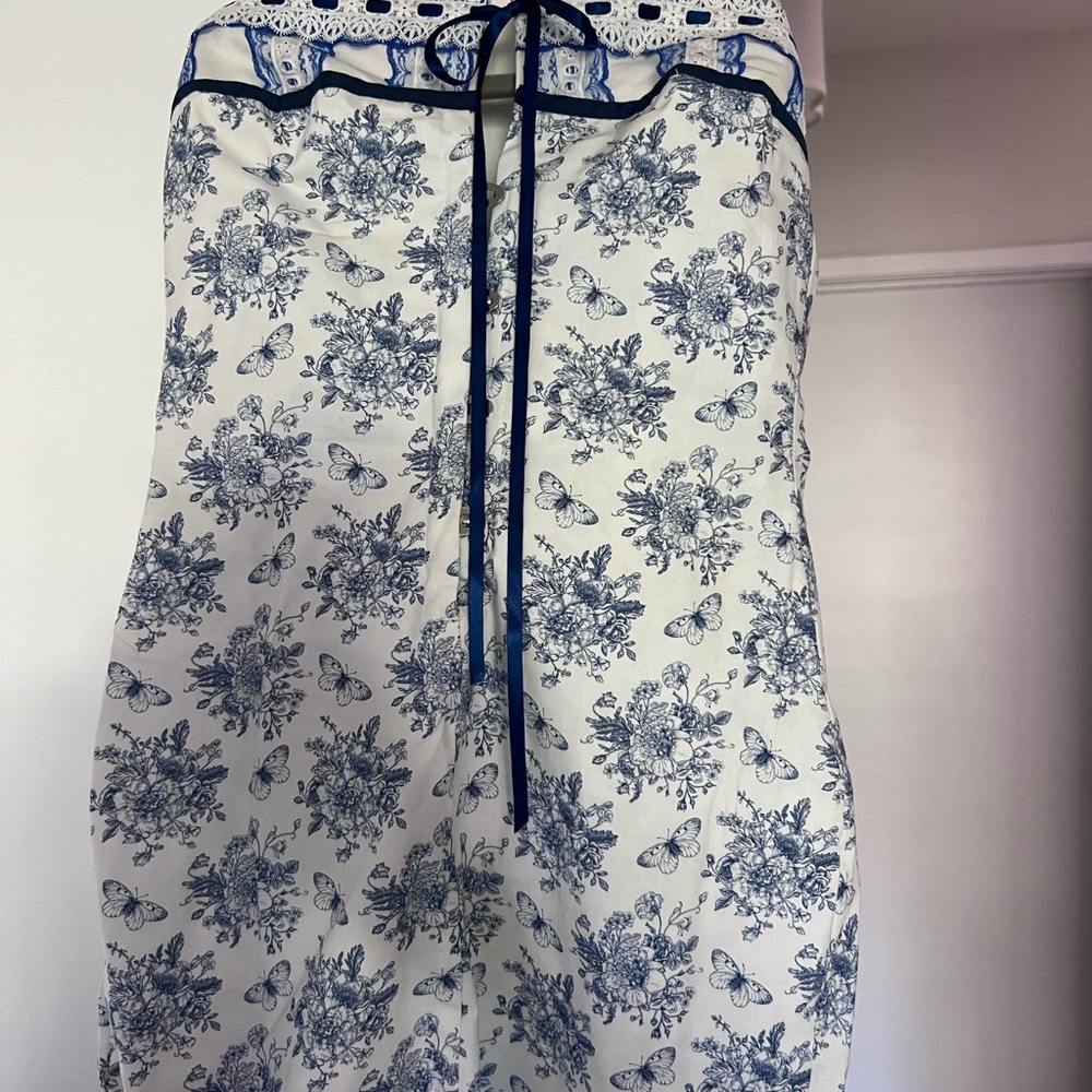 With Jean Sabrin Dress | Toile Papillon - Picture 5 of 8